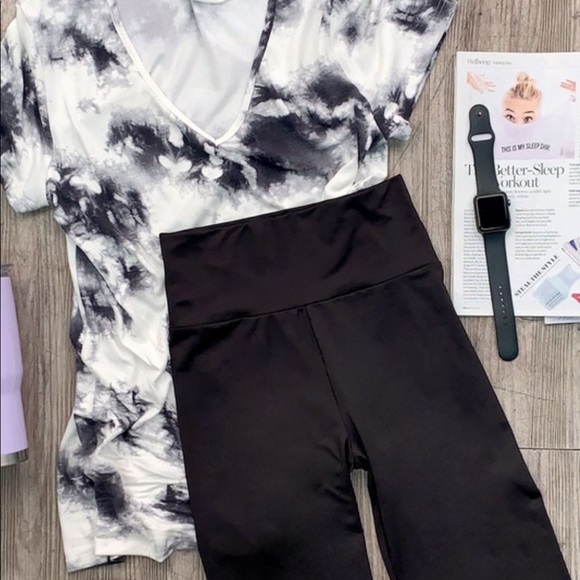 Active Wear Strech Biker Shorts Legging - Picture 12 of 13